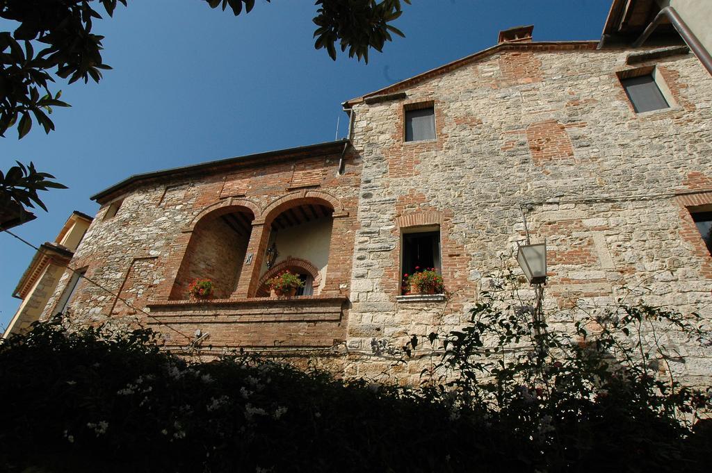 Hotel Palazzo Bizzarri Rapolano Terme Exterior foto